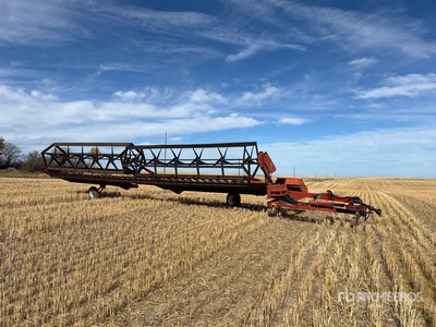 1991 MacDon 36 ft Pull Type Swather Windrower