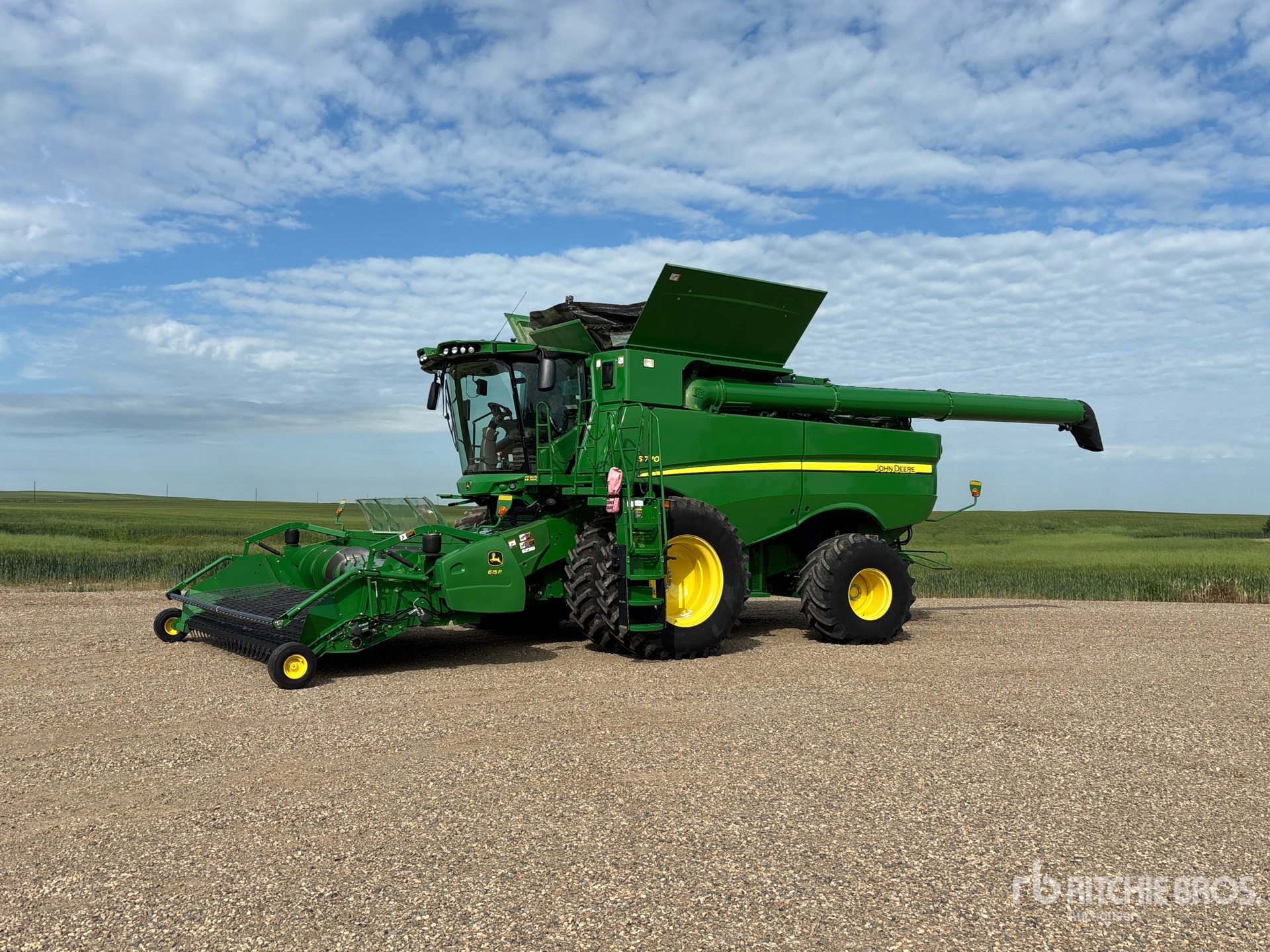 2021 John Deere S770 Combine Harvester