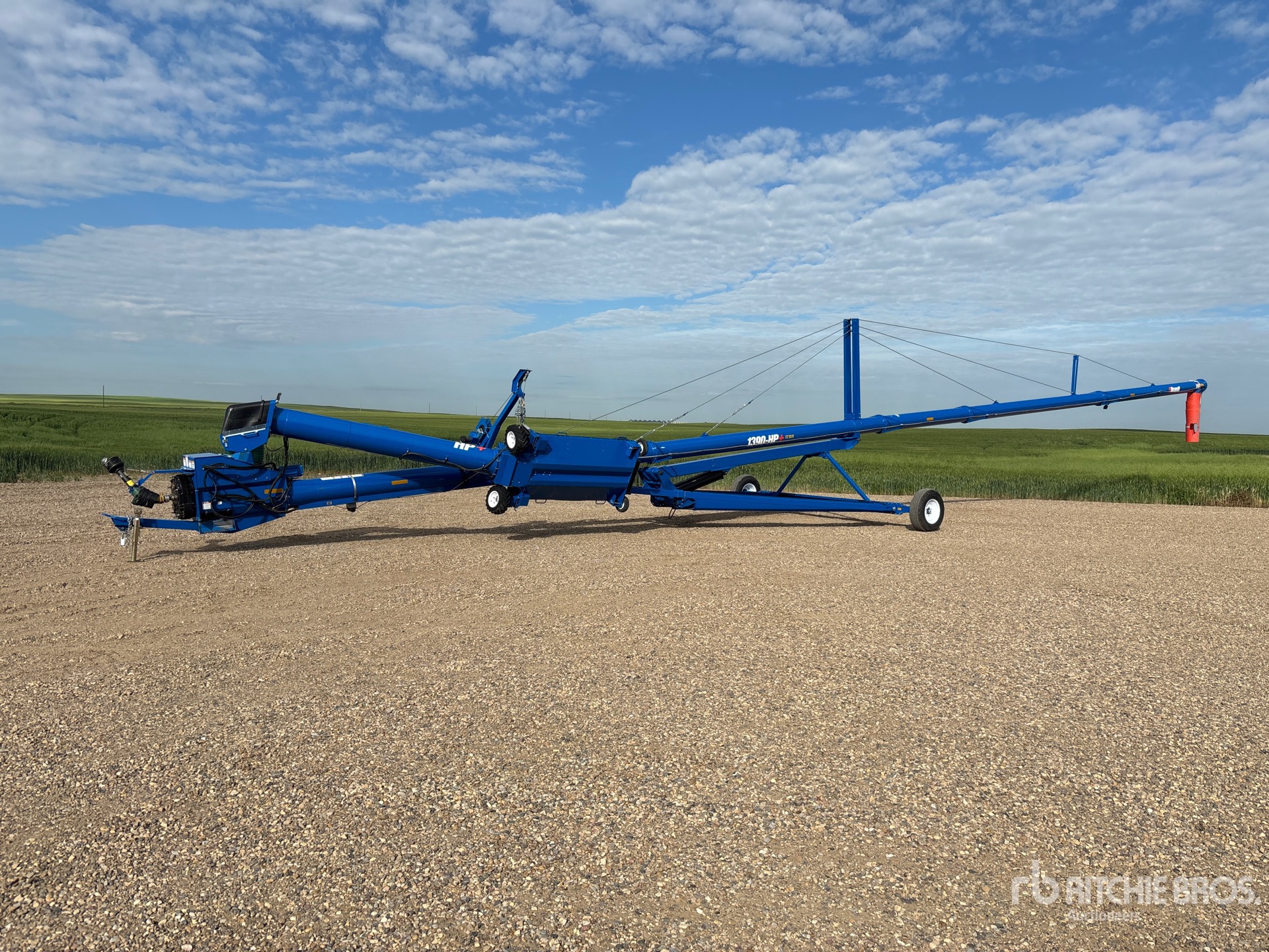 2023 Brandt 1390-HP+ 13 in x 90 ft Swing Grain Auger