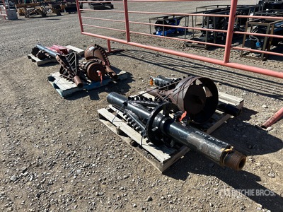 Quantity of Drill Parts Varios, equipos de suministro de yacimientos petroliferos