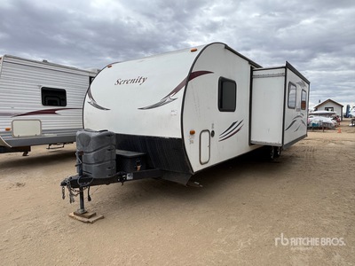 2016 Gulf Stream Serenity 33 ft T/A Travel Trailer