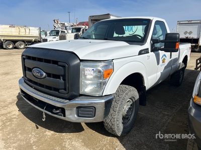 2015 Ford F-250 XL 4x4 Pick-up (Inoperable)