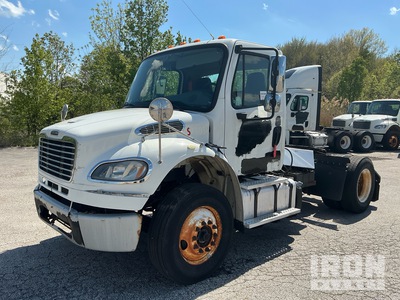 2016 Freightliner MM106042S T 4x2 Tracteur Routier
