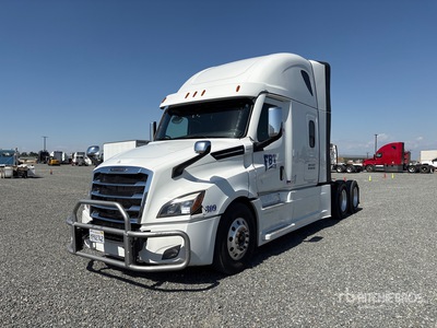 2022 Freightliner Cascadia 126 6x4 T/A Sleeper Truck Tractor