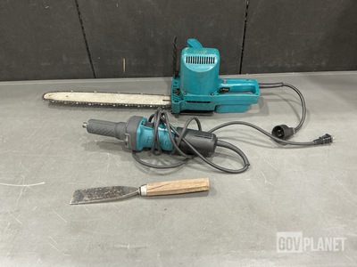 Lot of Assorted Woodworking Tools