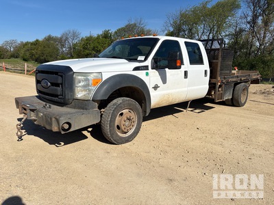 2015 Ford F-550 XL 4x4 Crew Cab Flatbed Truck