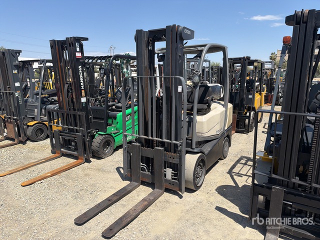 2014 Crown C-S 4900 lb Forklift