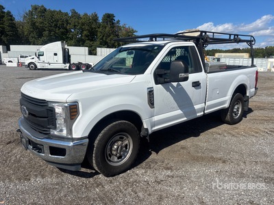 2019 Ford F-250 XL 4x2 Pickup