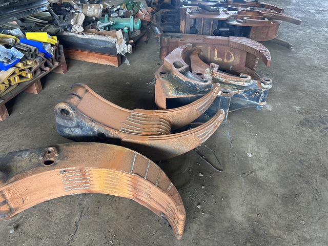 Quantity of Grapple Parts