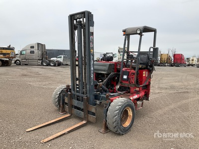 2005 Moffett M7 55.4N 5500 lb Wózek widłowy montowany na ciężarówce