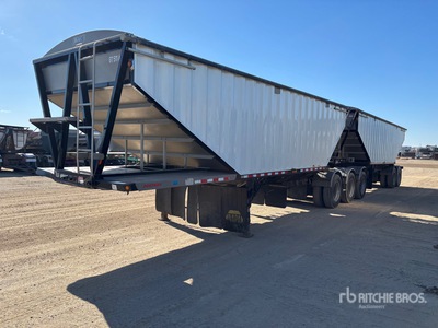 2015 Doepker 28 ft Super B-Train Lead Belly Dump Grain Trailer