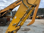 Hydraulics with Bucket Cylinder