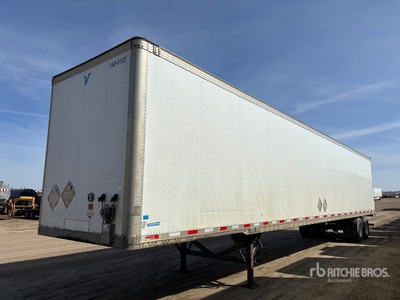 2013 Vanguard 53 ft x 102 in T/A Gesloten aanhangwagen