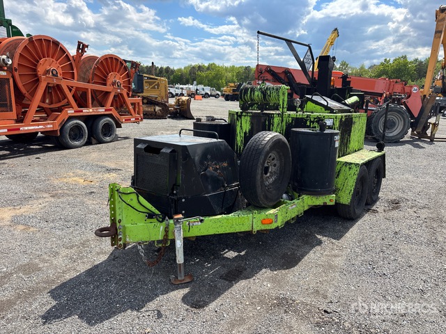 2019 Cimline M-4 Portable Melter Applicator