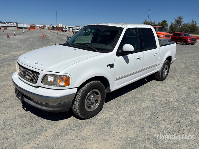 2003 Ford F-150 XLT 4x2 Crew Cab Pickup