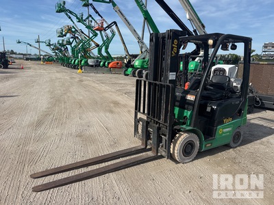 2016 Yale GL0030VXNRAE084 2850 lb Forklift