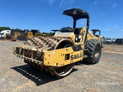 Sakai SV540 Padfoot Drum Compactor