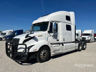 2021 Volvo VNL860 6x4 T/A Sleeper Truck Tractor