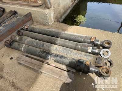 Quantity of Cylinders Hydraulic Parts