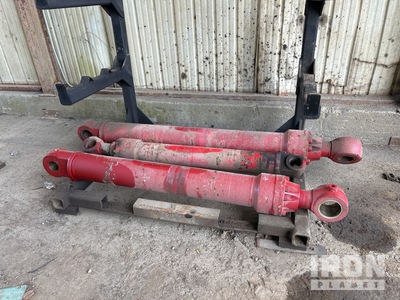 Quantity of Link-Belt Cylinders