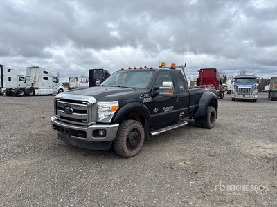 2012 Ford F-350 XLT 4x4 Extended Cab Pickup