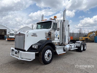 2009 Kenworth T800 6x4 T/A Sleeper Truck Tractor