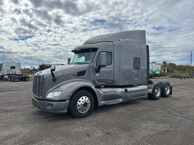2020 Peterbilt 579 6x4 T/A Sleeper Truck Tractor