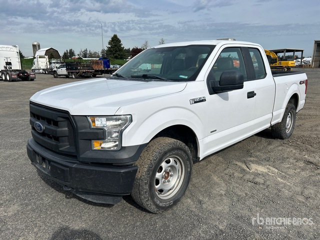 2015 Ford F-150 XL 4x4 Extended Cab Pickup