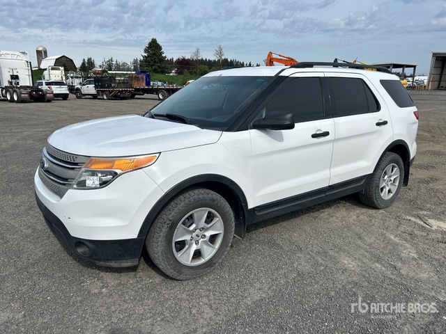 2015 Ford Explorer AWD SUV