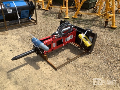 Raytree RMH680 Skid Steer Hydraulic Hammer - Unused