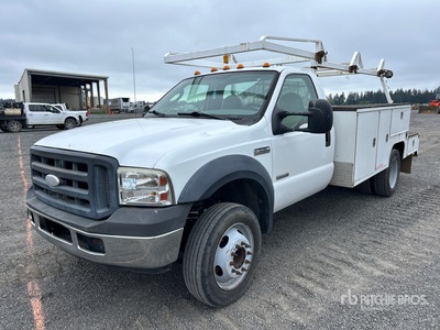 2006 Ford F-450 XL 4x2 Camión Utilitario