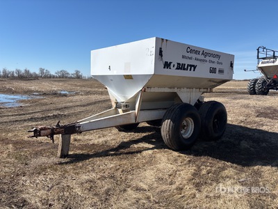 Mobility 600 50 ft T/A 6 Ton Düngerstreuer