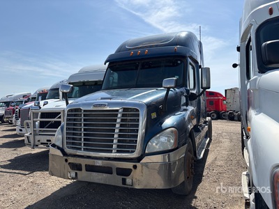 2010 Freightliner Cascadia 125 6x4 T/A Sleeper Truck Tractor