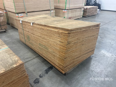 Quantity of (55) 4 ft x 8 ft 19/32 Plywood