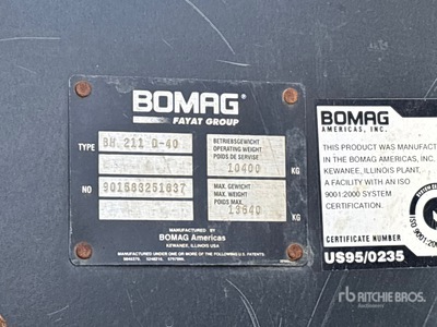 Bomag BW211D-40 Smooth Drum Compactor