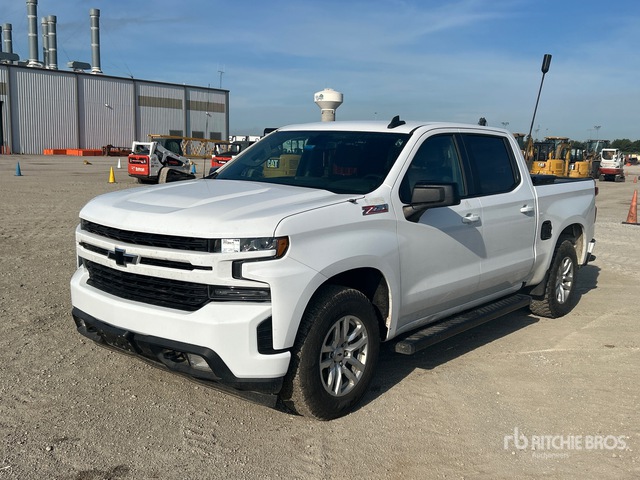 2020 Chevrolet Silverado 1500 RST Z71 4x4 Crew Cab Pickup