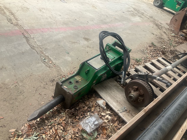 2022 Okada ORV800SH Hydraulic Breaker 2022 Okada ORV800SH Hydraulic Breaker