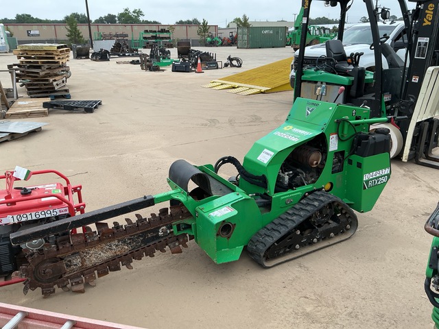 2022 Vermeer RTX250 Tracked Trencher