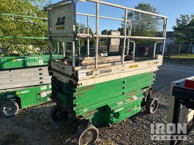 2018 JLG 3246ES Electric Scissor Lift
