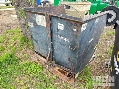 2018 Star 1825 70 in Self dumping hopper for forklifts. - Fits Forklifts