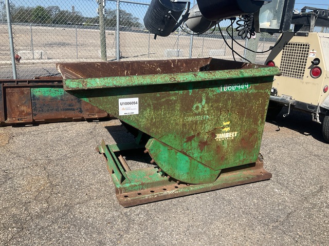 2017 Star 1825 Self-Dumping Hopper