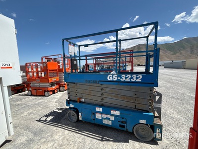 2016 Genie GS3232 Electric Scissor Lift