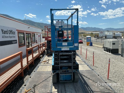 2016 Genie GS2632 Scissor Lift