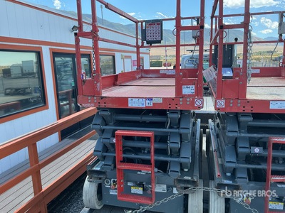 2016 Skyjack SJIII4632 Scissor Lift