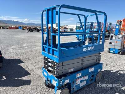 2017 Genie GS-1930 Electric Scissor Lift