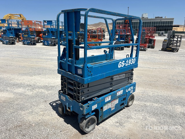 2017 Genie GS1930 Electric Scissor Lift
