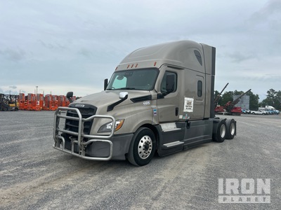 2021 Freightliner Cascadia 126 6x4 T/A Sleeper Truck Tractor