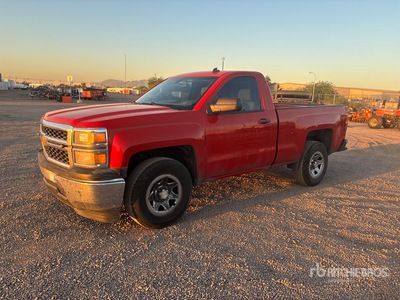 2014 Chevrolet Silverado 1500 4x2 Pickup