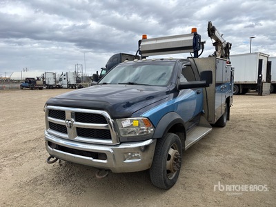 2014 Ram 5500 SLT 4x4 Camion de servicios