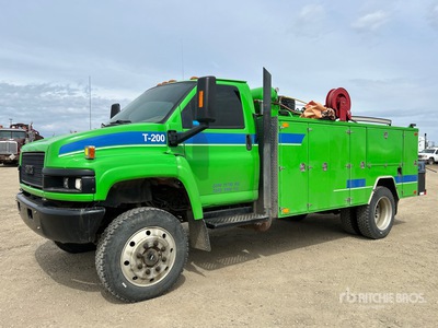 2008 GMC C5500 4x4 Service Truck
